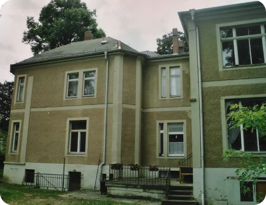 Legen Sie Ihr Vermögen in einer denkmalgeschützten und sanierten Villa in Dresden an.